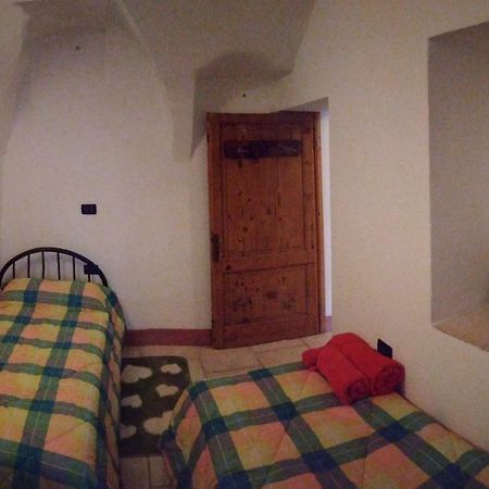 Villa La Casa delle Fate Solto Collina Esterno foto