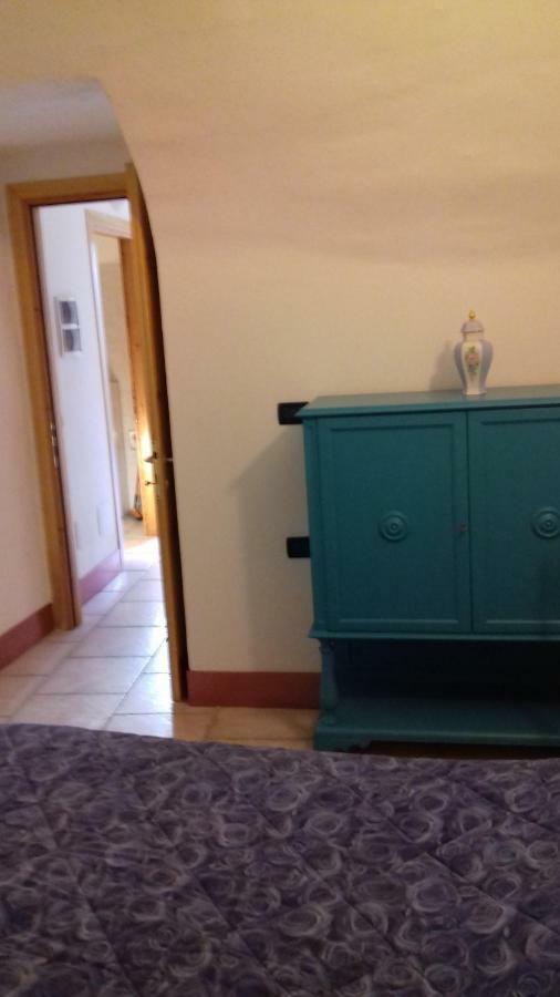 Villa La Casa delle Fate Solto Collina Esterno foto