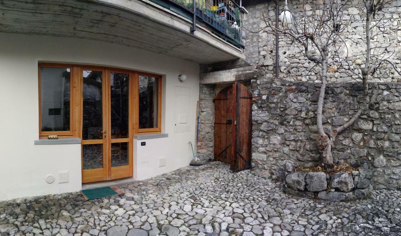 Villa La Casa delle Fate Solto Collina Esterno foto